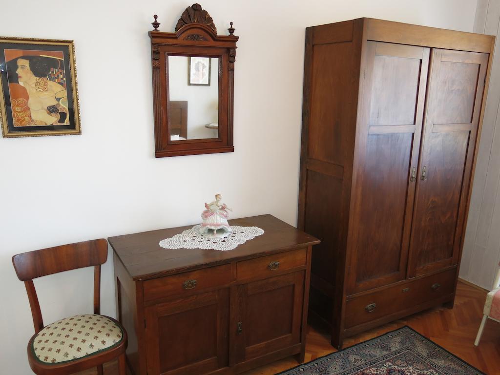 Apartments Coce Τρογκίρ Δωμάτιο φωτογραφία