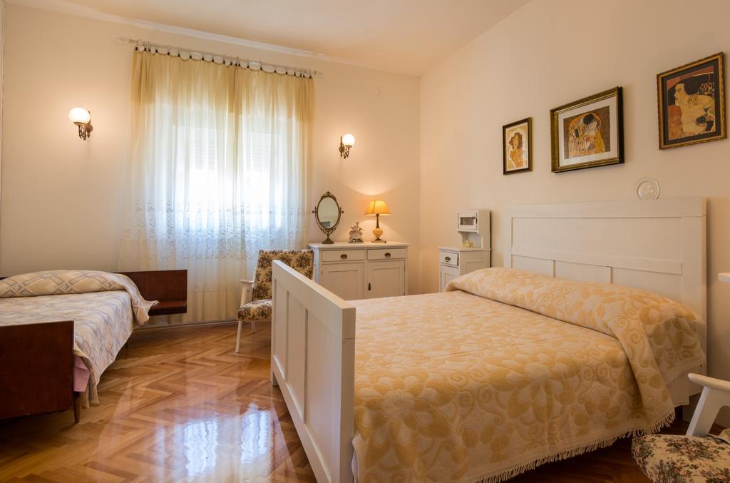 Apartments Coce Τρογκίρ Εξωτερικό φωτογραφία