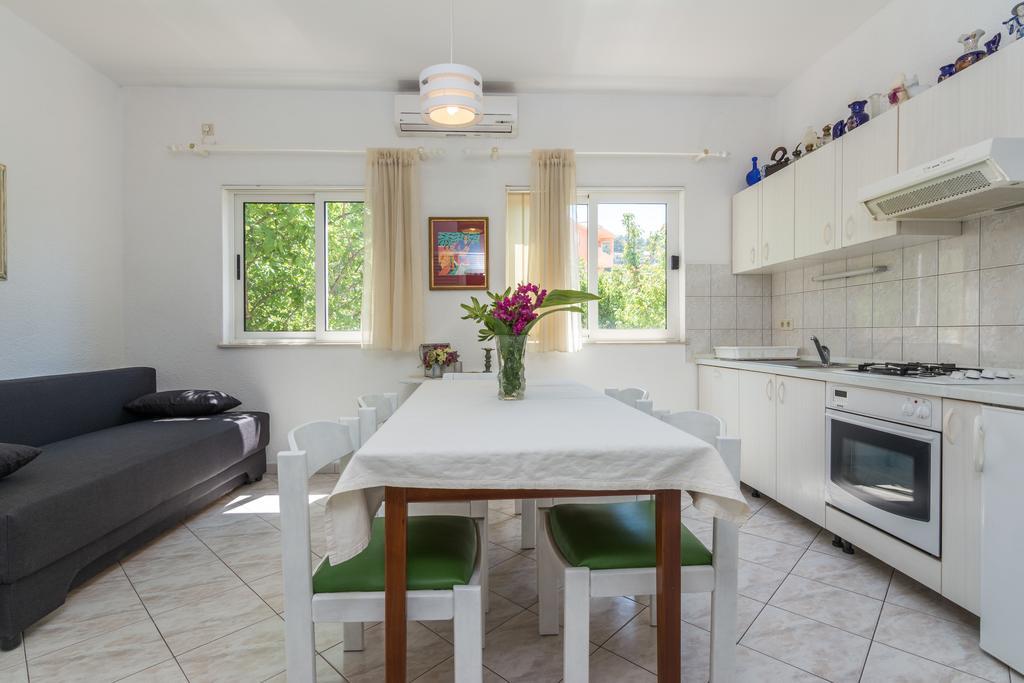 Apartments Coce Τρογκίρ Εξωτερικό φωτογραφία
