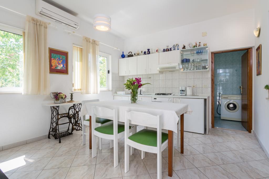 Apartments Coce Τρογκίρ Εξωτερικό φωτογραφία