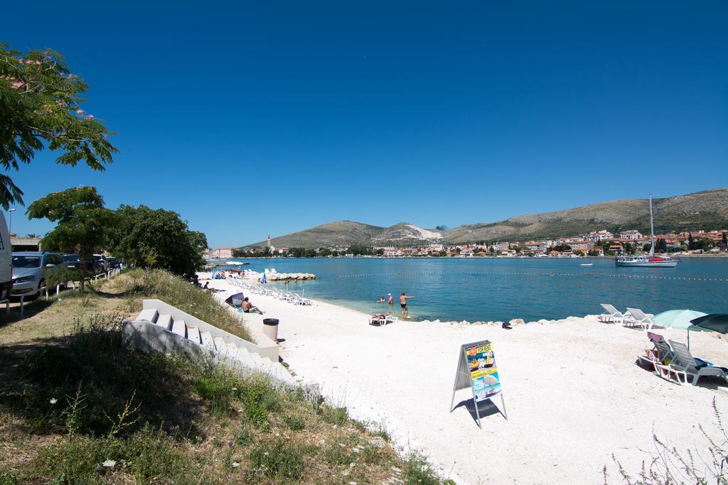 Apartments Coce Τρογκίρ Εξωτερικό φωτογραφία