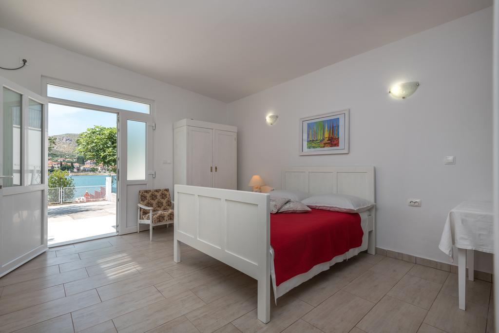 Apartments Coce Τρογκίρ Εξωτερικό φωτογραφία