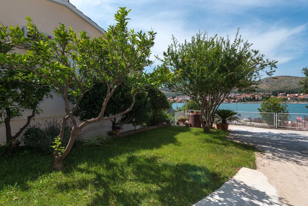 Apartments Coce Τρογκίρ Εξωτερικό φωτογραφία
